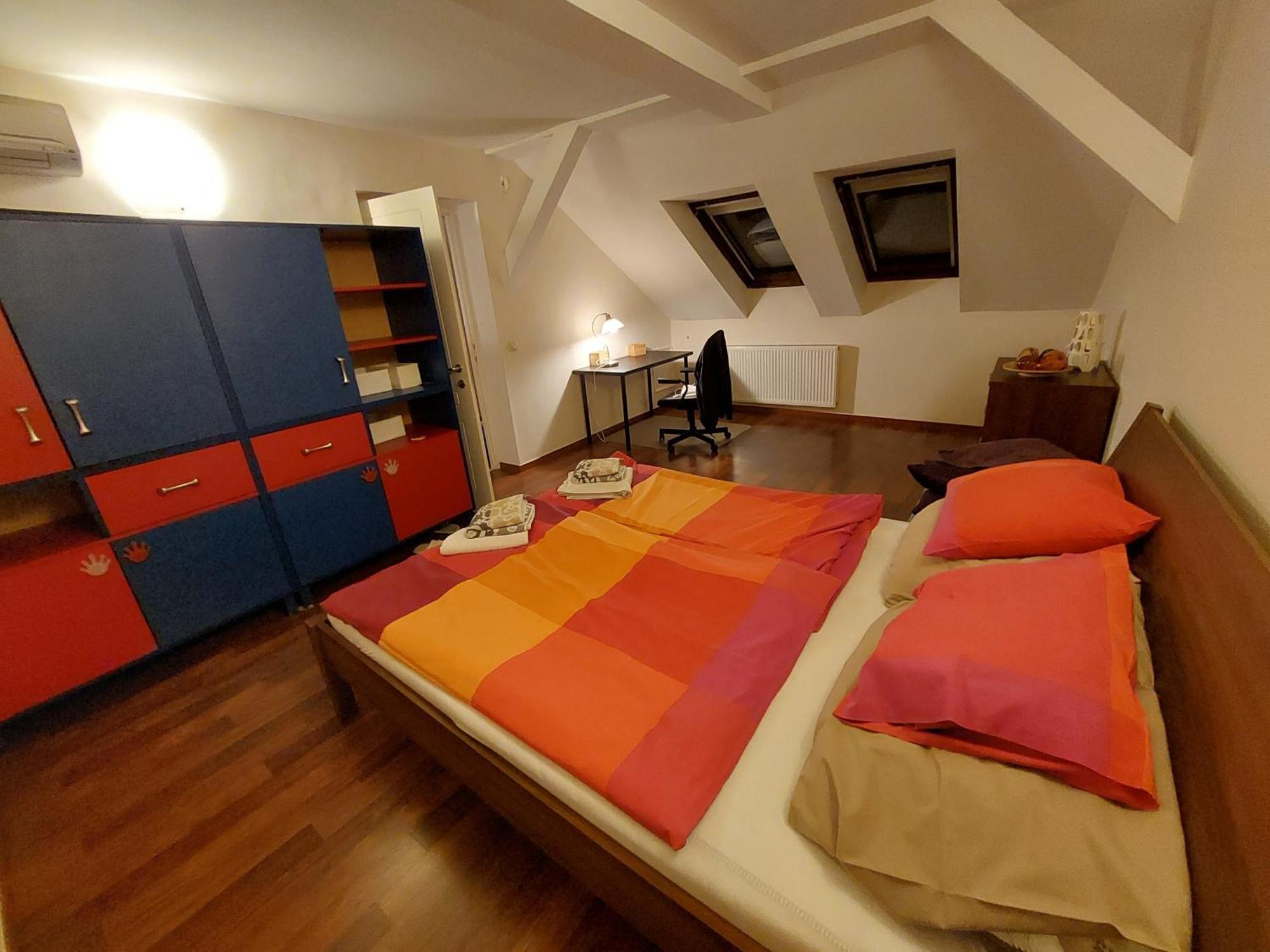 Queen Zita Apt 130 M2 Near Chain Bridge Budapest Bagian luar foto